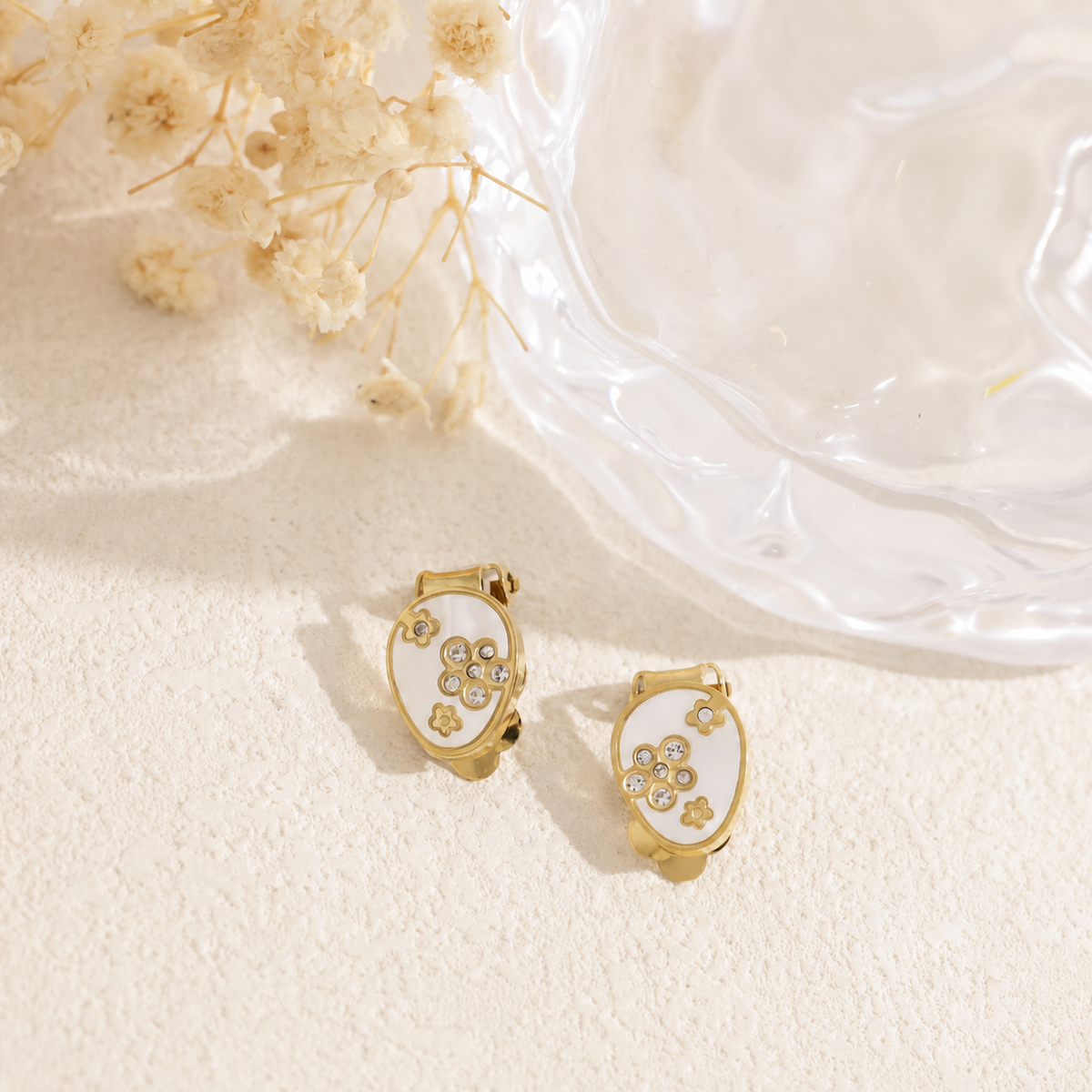 Pendientes con detalle blanco pinza acero - pendientes de joyería al por mayor