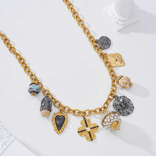 Collar con charms tonos oscuros - collar de joyeria al por mayor