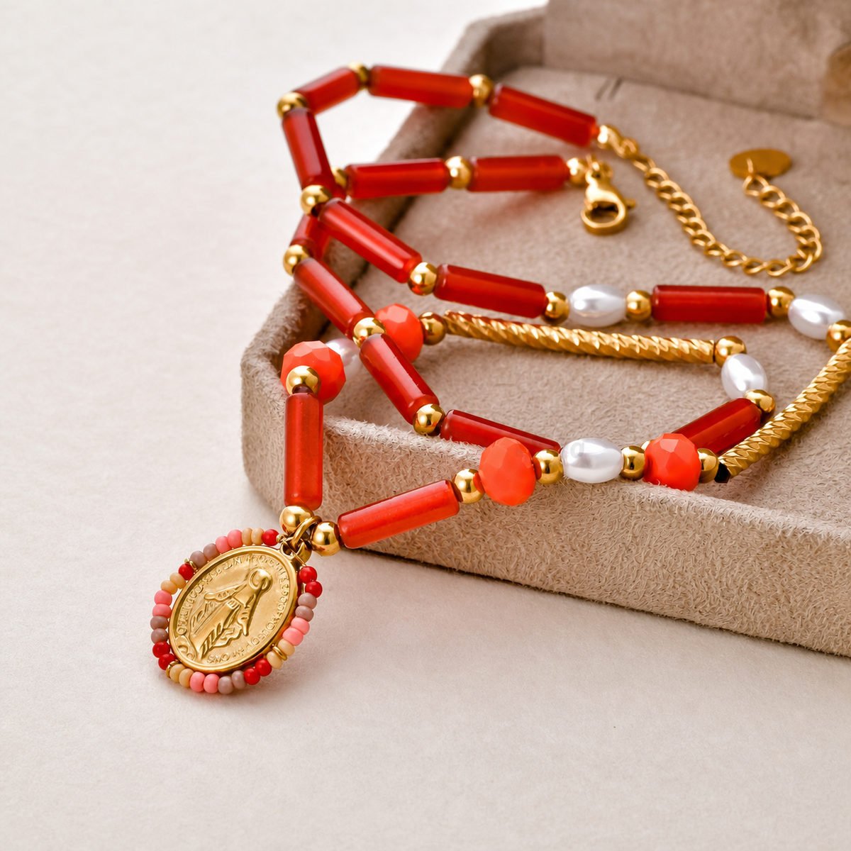 Collar Virgen Milagrosa color - collar de joyeria al por mayor