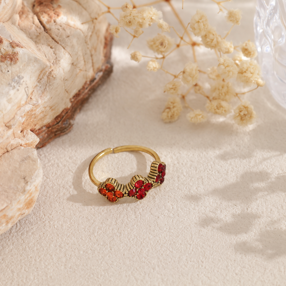 Anillo abierto dorado con circonitas de colores - anillo de joyería al por mayor