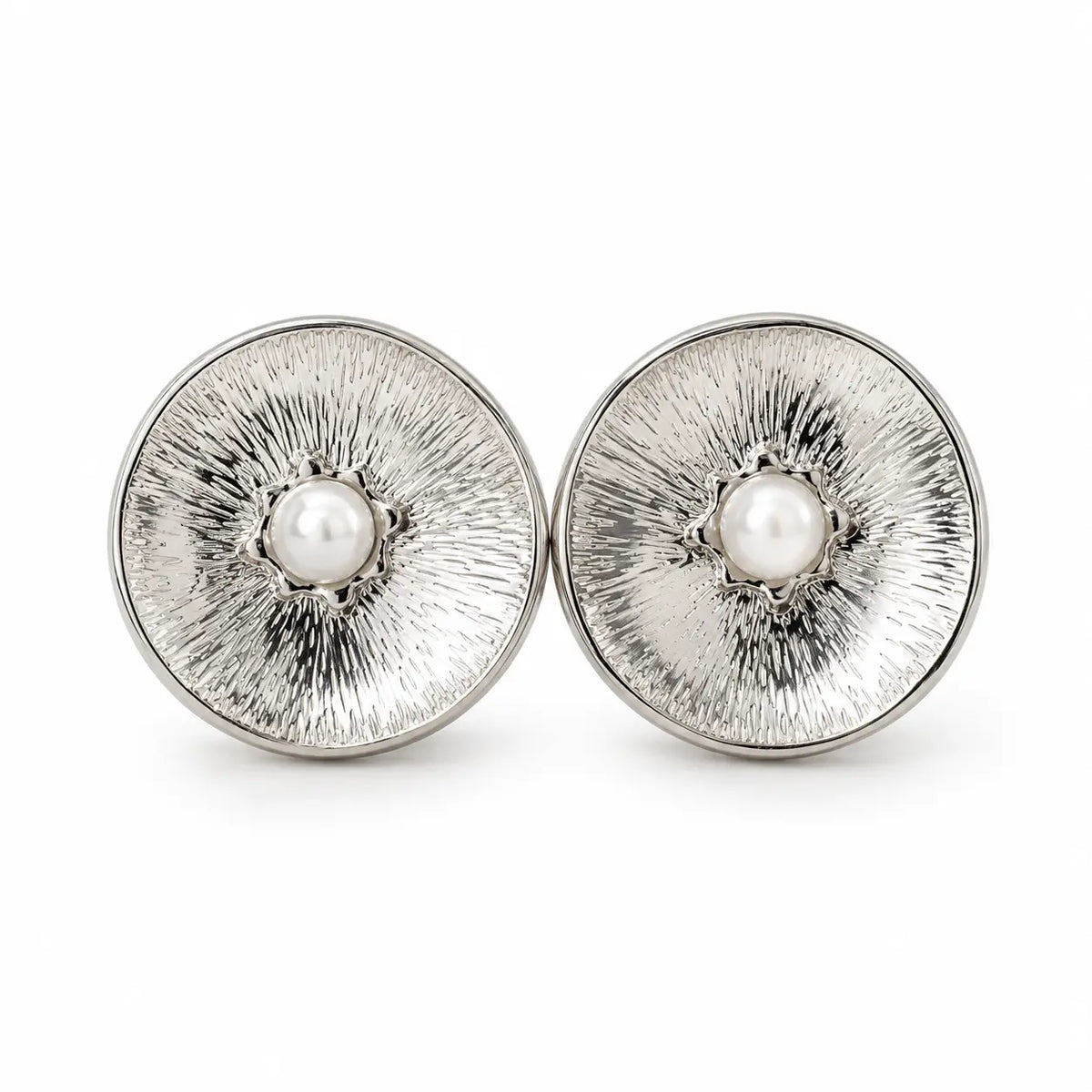 Pendientes plateados