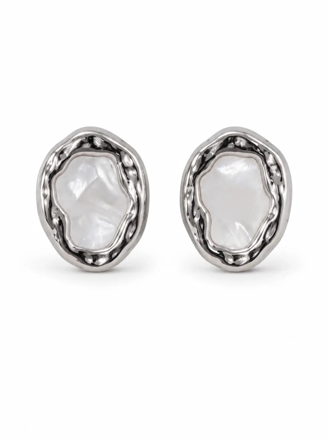 Pendientes plateados
