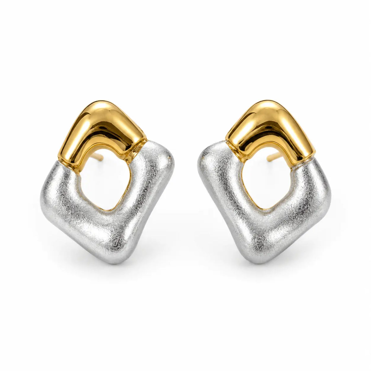 Pendientes dorados