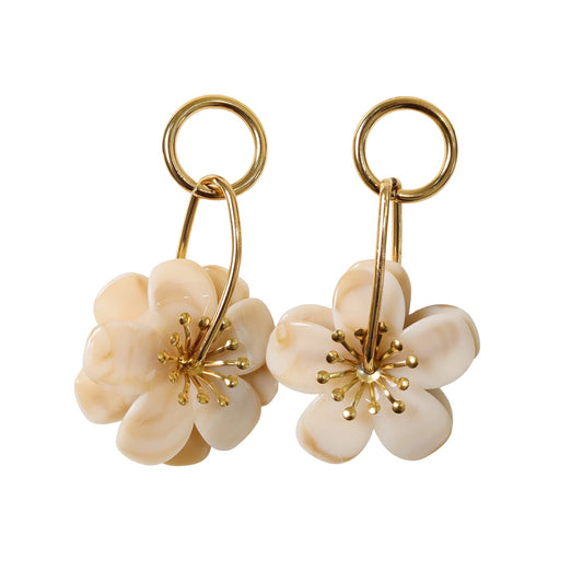 Pendientes de resina