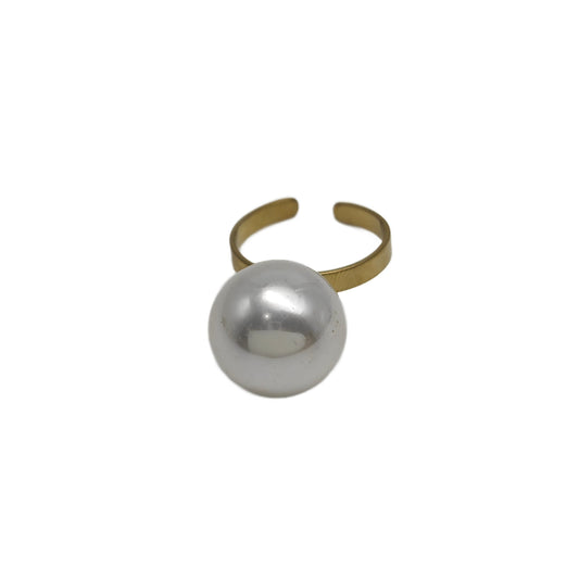 Anillo con perlas