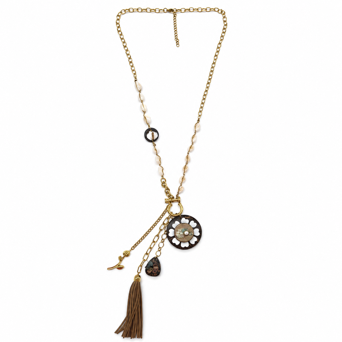 Collar con perlas